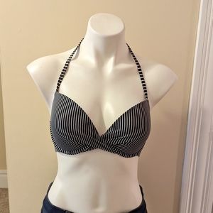 Shade & Shore black and white striped bikini top size 36 C